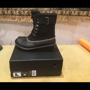 NIB Winter Fancy Lace II FIRM